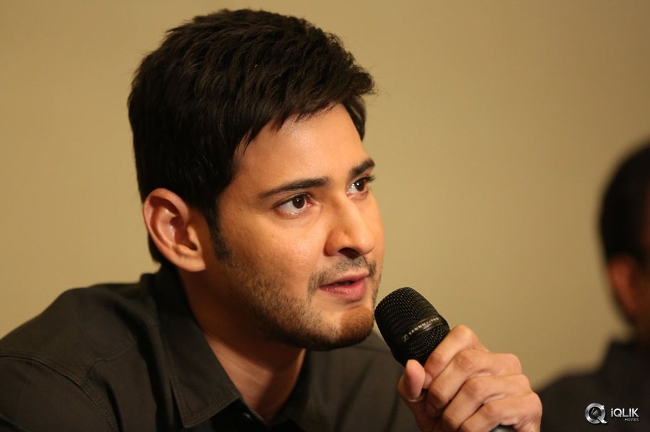 Mahesh-Babu-at-Srimanthudu-Movie-Press-Meet